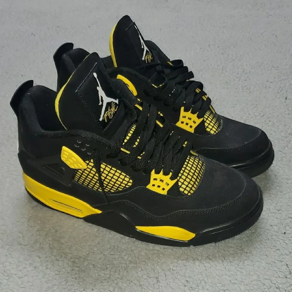 Jordan Air 4 Retro Black and Tour Yellow Mens Size 8.5 Womens 10